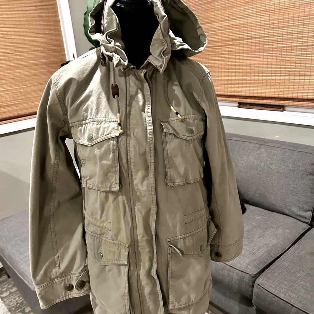 Adorable JCREW lightweight Adirondack style coat! Adorable Size XS OLIVE